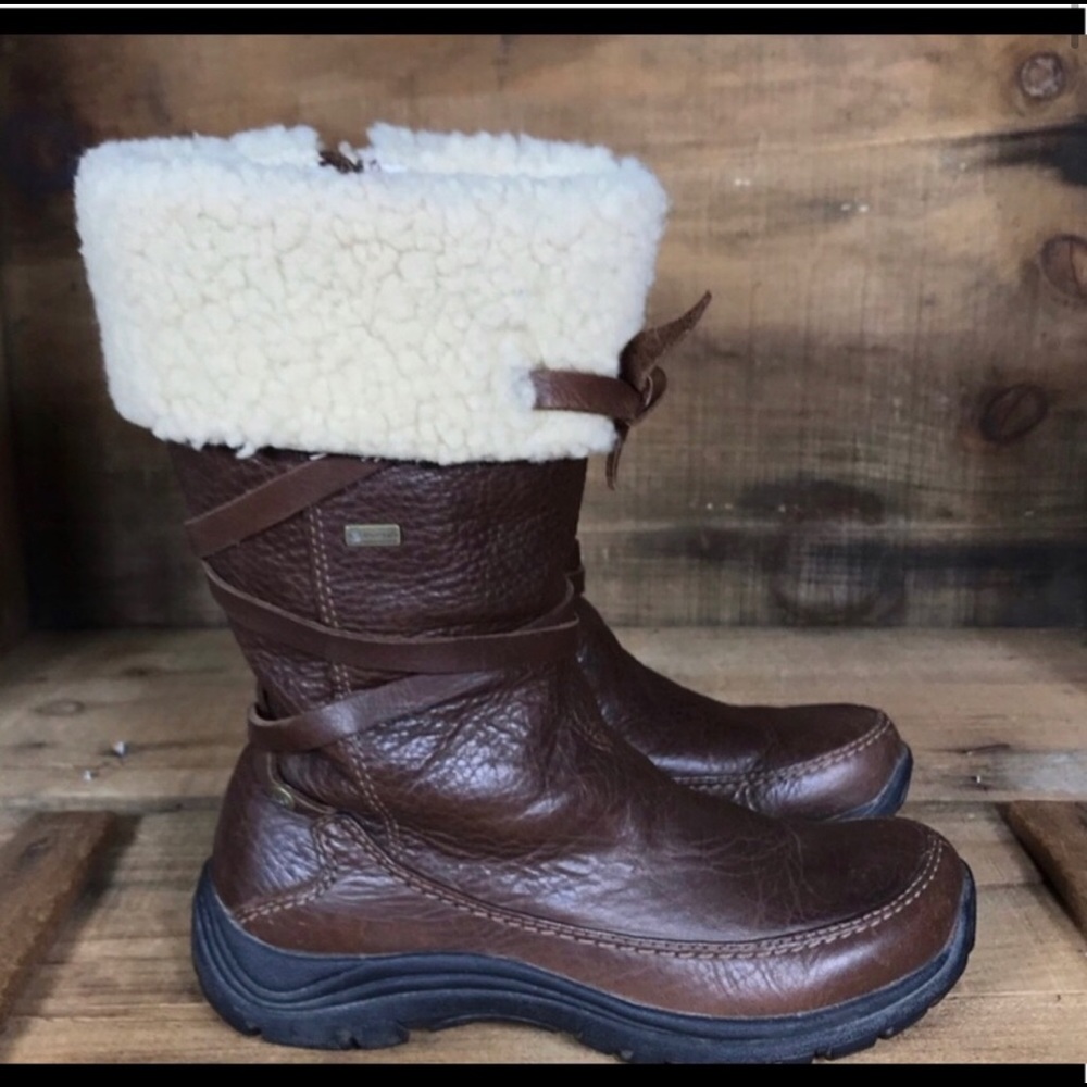 Ugg Summit Waterproof Leather Boot